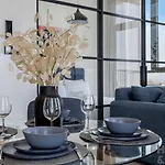 Amazing 2Br In Collective 2