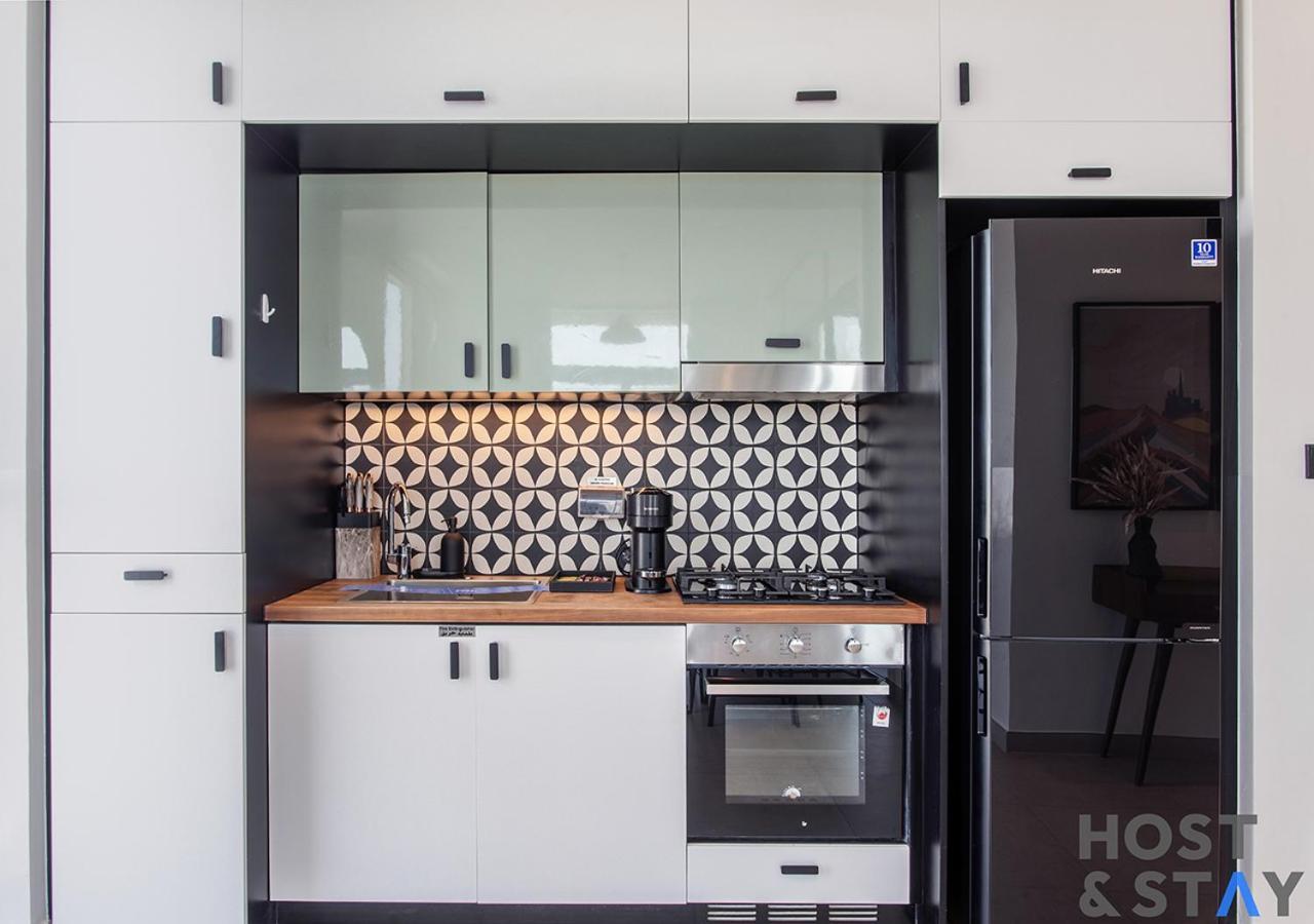 Amazing 2br In Collective 2 Dubai