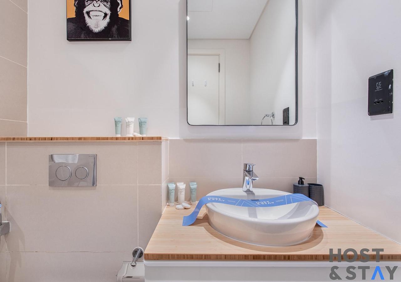 Amazing 2br In Collective 2 Dubai